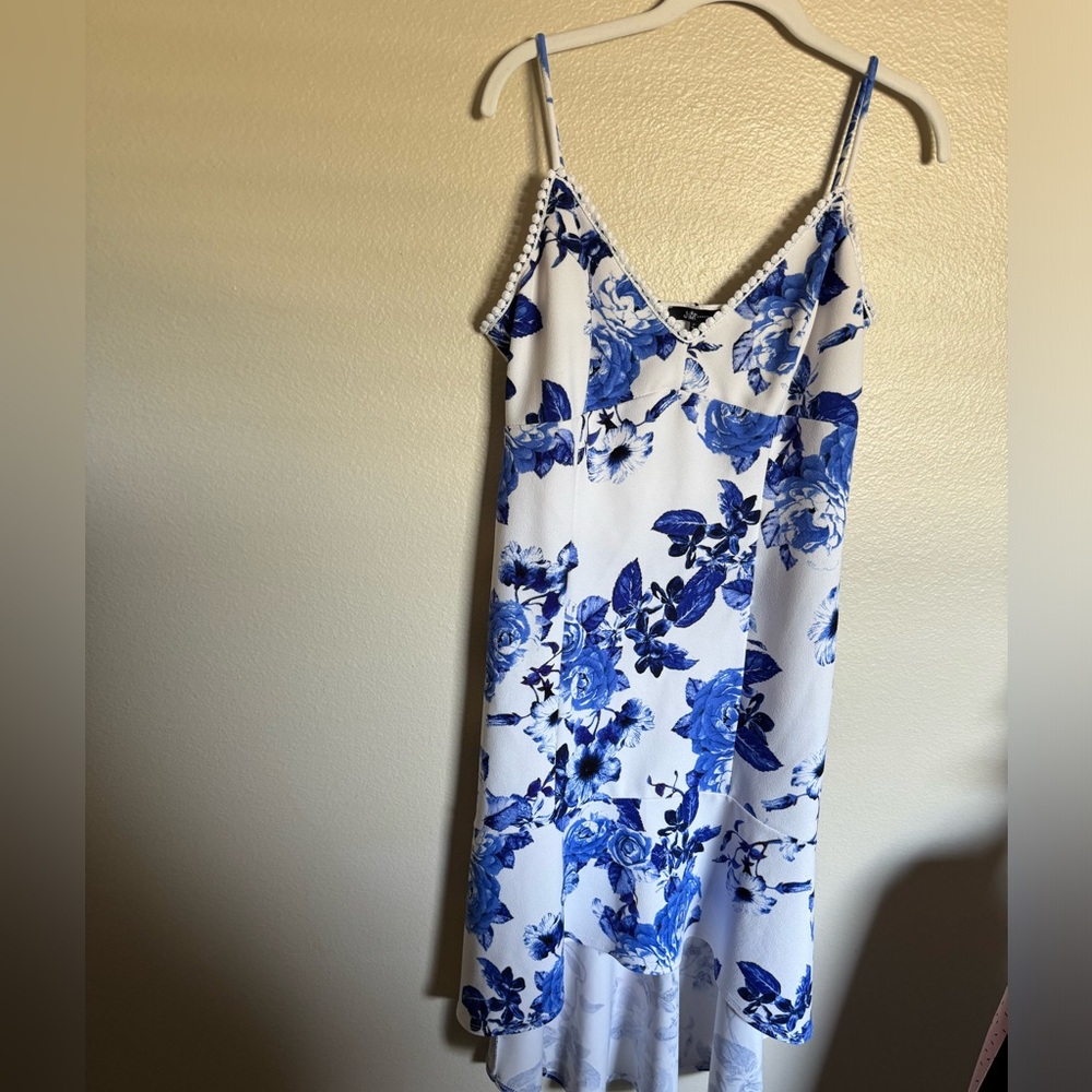 Jump Apparel Hi-Low Blue Floral Dress - Size XL